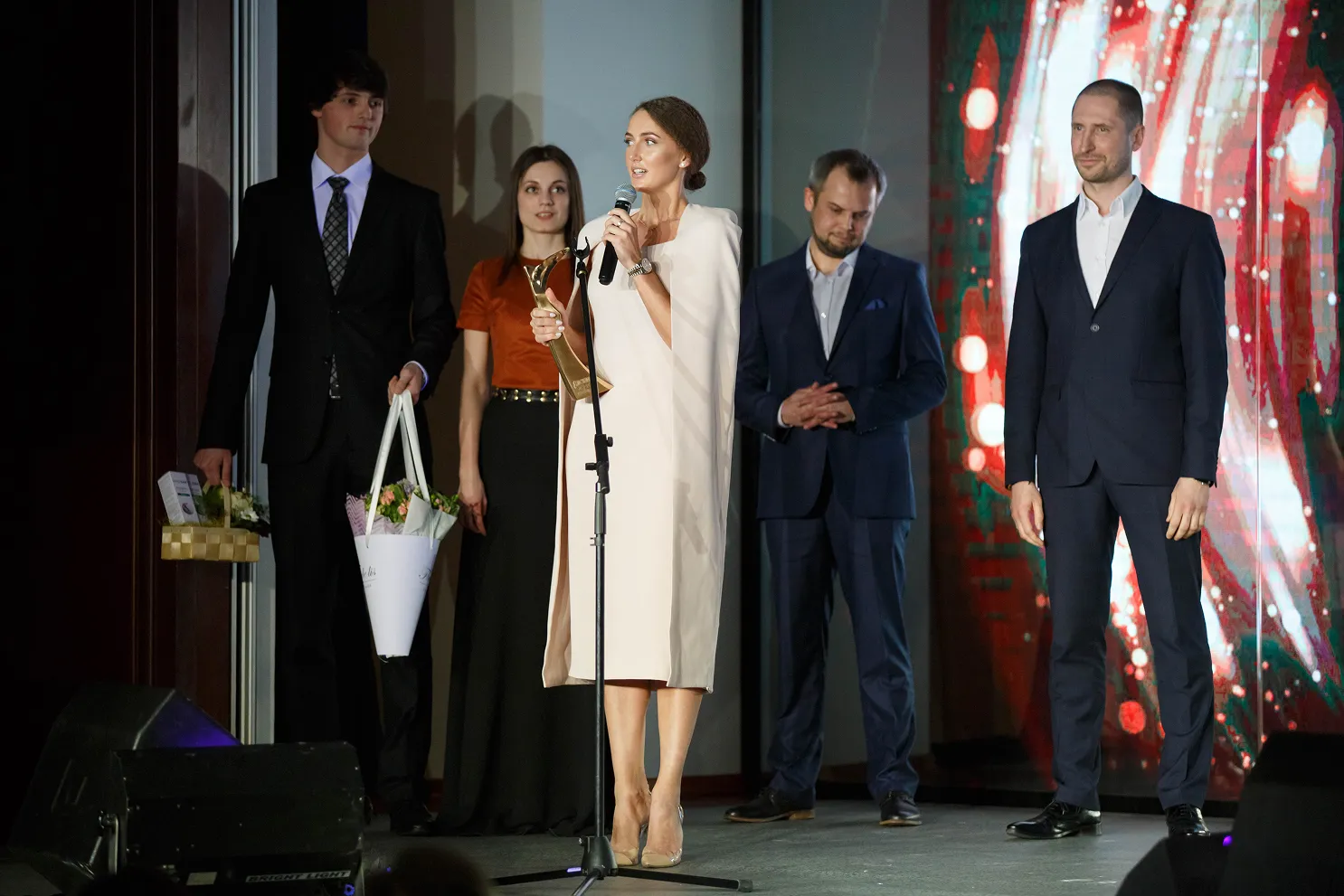 «Люди, події, емоції…» мультимедійний бренд №1 <br />
в Україні про селебрітіз